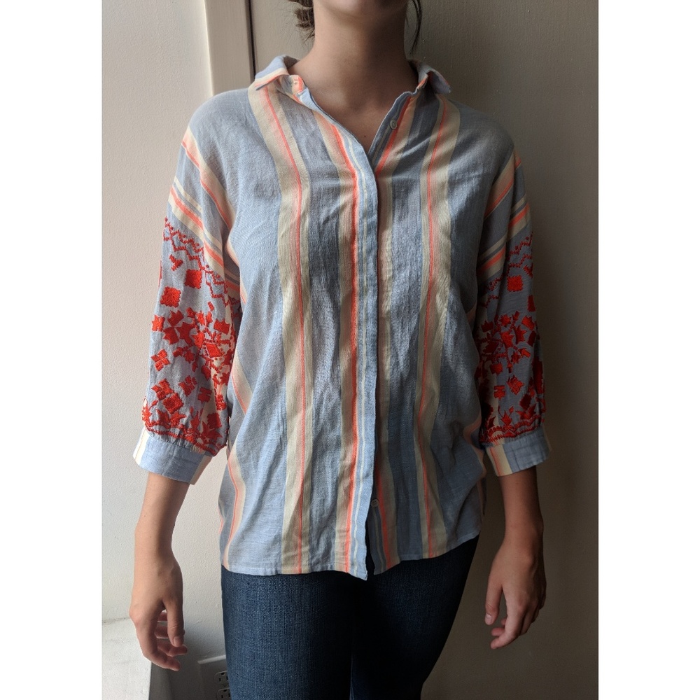 Essentiel Antwerp Embroidered Blouse